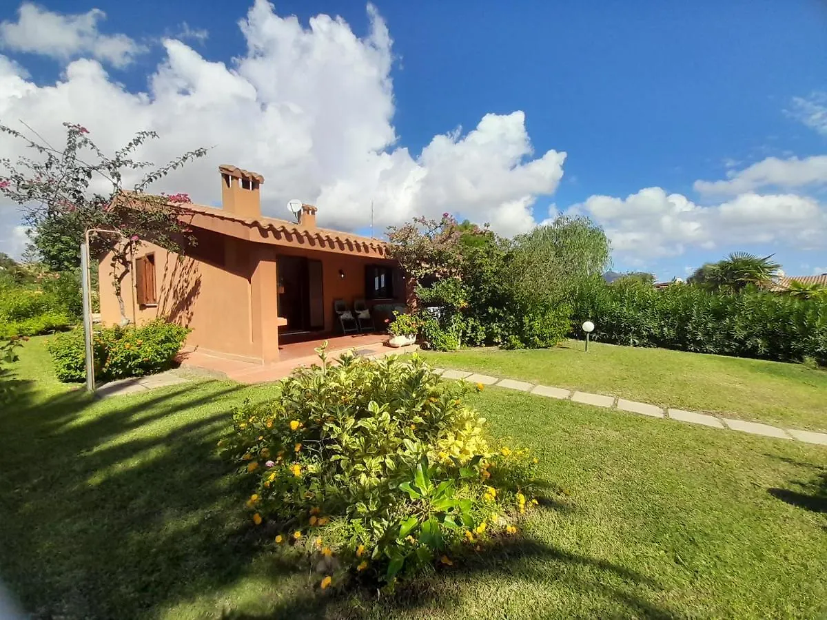 Nuova Valmar Villa Vivienne Condominio Rei Plaia Costa Rei
