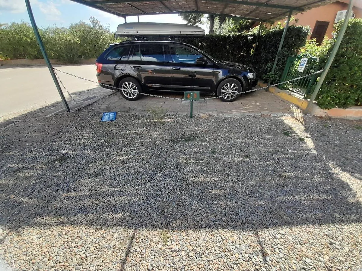 Nuova Valmar Villa Vivienne Condominio Rei Plaia Costa Rei